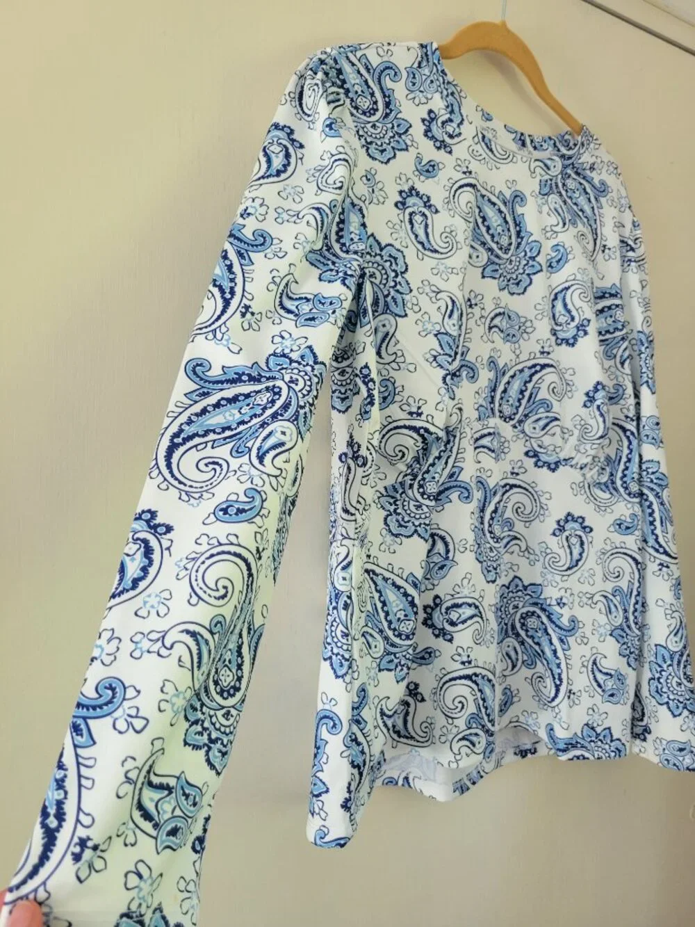 Tenth Ocean UPF 50 Paisley Swim Shirt Rash Guard Puff Sleeve Coastal sz XL Blue